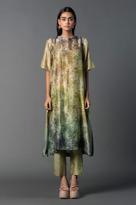 Clos Floral High-Low Print Kurta with Pant 