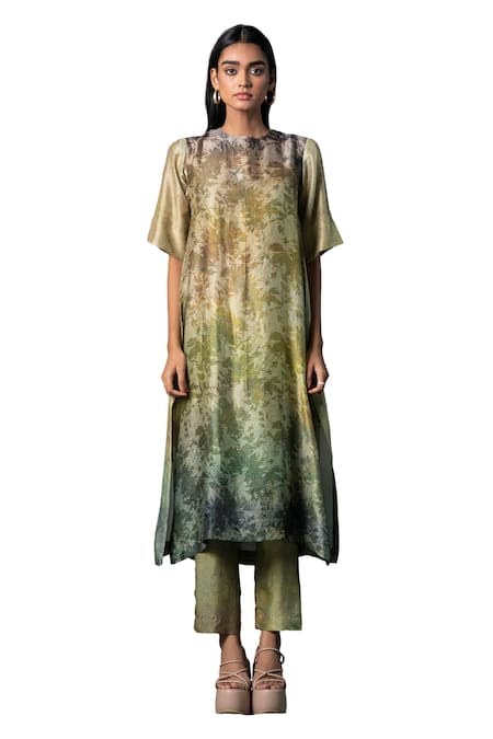 Buy_Clos_Green Silk Embroidery Round Neck Floral High-low Print Kurta With Pant _Online_at_Aza_Fashions