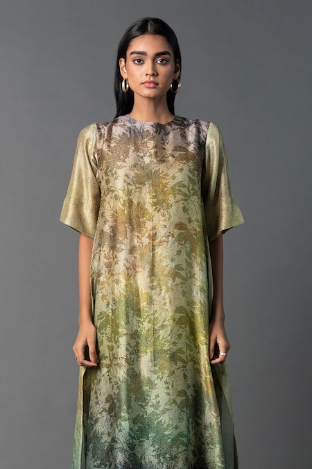 Shop_Clos_Green Silk Embroidery Round Neck Floral High-low Print Kurta With Pant _Online_at_Aza_Fashions