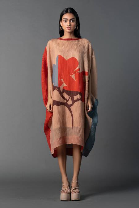 Buy Clos Multi Color Round Neck Contemporary Floral Print Kaftan Online at Aza Fashions Buy_Clos_Multi Color Round Neck Contemporary Floral Print Kaftan _Online_at_Aza_Fashions