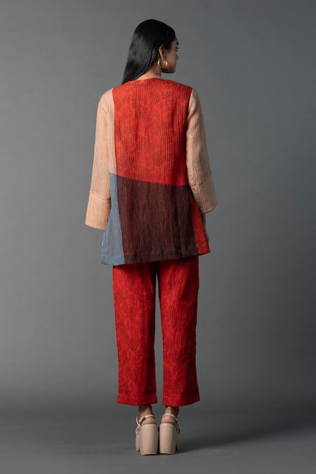 Shop_Clos_Multi Color Silk Mandarin Collar Grandeur Contemporary Print Kurta And Pant Set _at_Aza_Fashions