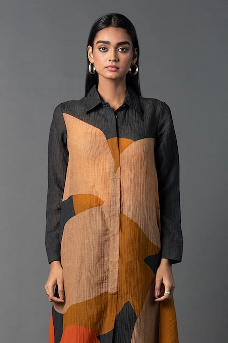 Clos_Multi Color Silk, Cotton Collared Floral Print Straight Shirt Kurta And Pant Set _Online_at_Aza_Fashions