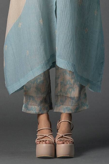 Shop_Clos_Multi Color Silk Collared A-line Abstract Print Shirt Kurta And Pant Set _Online_at_Aza_Fashions