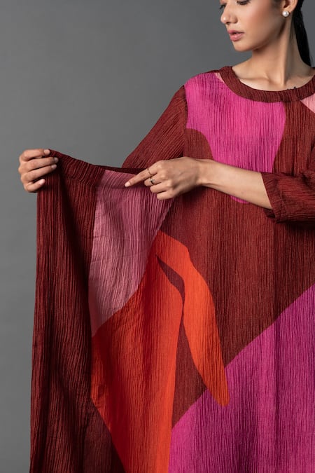 Clos_Maroon Silk Round Neck Contemporary Print Draped Kurta And Pant Set _Online_at_Aza_Fashions