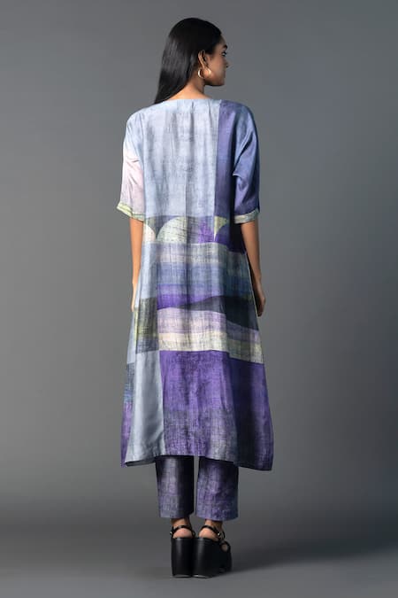 Shop_Clos_Purple Silk Round Neck Abstract Print A-line Kurta With Pant _at_Aza_Fashions