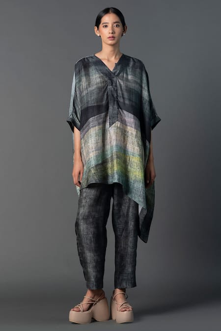 Clos Abstract Print Kaftan Tunic With Pant 