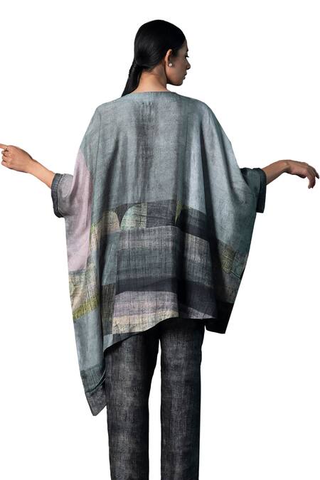 Buy_Clos_Grey Silk V-neck Abstract Print Kaftan Tunic With Pant 