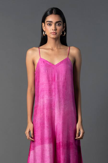 Buy_Clos_Pink Silk V-neck Abstract Print Jumpsuit _Online_at_Aza_Fashions