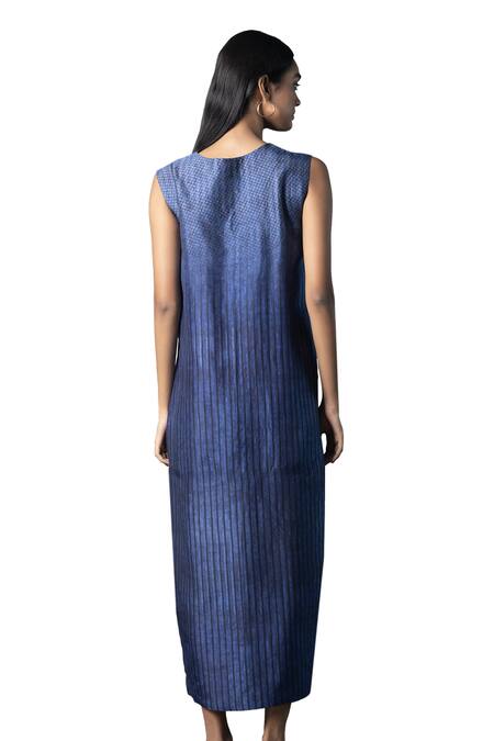 Buy_Clos_Blue Silk V-neck Asymmetric Vogue Tulip-cut Dress _Online_at_Aza_Fashions