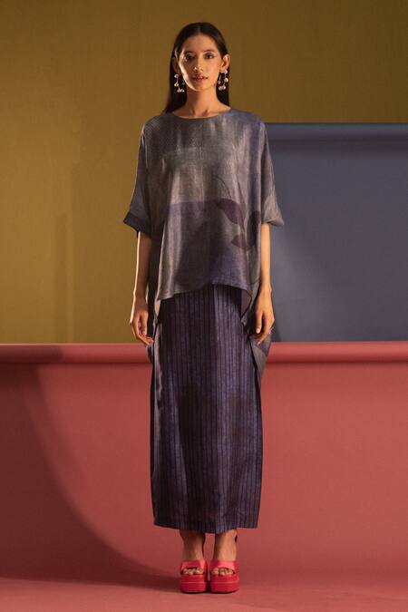 Buy Clos Blue Silk Round Neck Leaf Print Asymmetric Kaftan Tunic With Skirt Online at Aza Fashions Buy_Clos_Blue Silk Round Neck Leaf Print Asymmetric Kaftan Tunic With Skirt _Online_at_Aza_Fashions