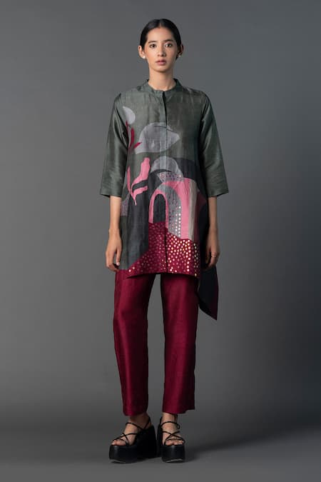 Clos Embroidered Kurta With Pant 