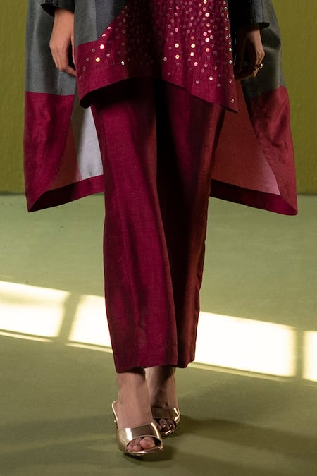 Clos_Grey Silk Sequins, Embroidery Collared Kurta And Pant Set _Online_at_Aza_Fashions