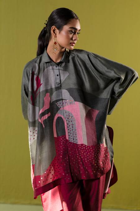 Shop_Clos_Grey Silk Sequins, Embroidery Collared Kurta And Pant Set _Online_at_Aza_Fashions