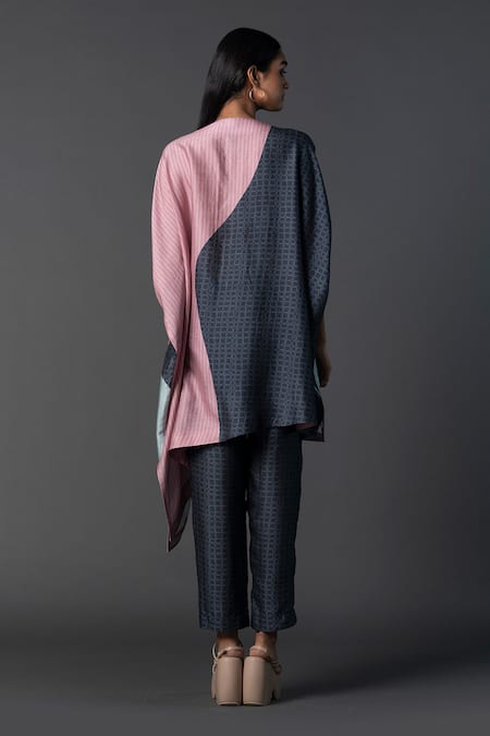 Shop Clos Grey Silk V-neck Asymmetric Abstract Print Kurta And Pant Set at Aza Fashions Shop_Clos_Grey Silk V-neck Asymmetric Abstract Print Kurta And Pant Set _at_Aza_Fashions