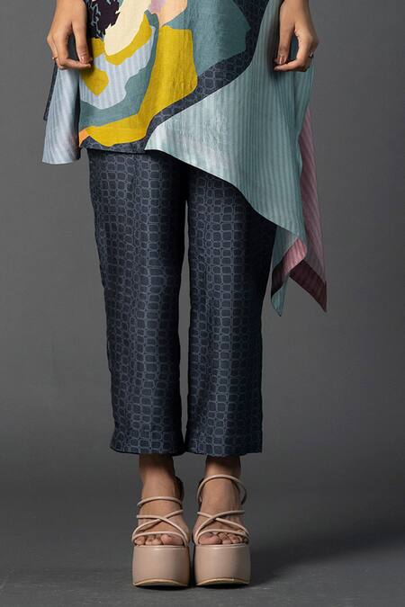 Buy Clos Grey Silk V-neck Asymmetric Abstract Print Kurta And Pant Set Online at Aza Fashions Buy_Clos_Grey Silk V-neck Asymmetric Abstract Print Kurta And Pant Set _Online_at_Aza_Fashions