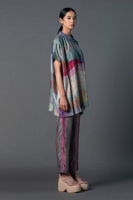 Clos_Blue Silk Collared Printed Boxy Top With Pant _Online_at_Aza_Fashions