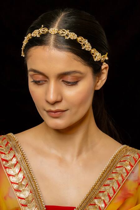 Shlok Jewels_White Chand Bloom Kundan Embellished Mathapatti _Online_at_Aza_Fashions