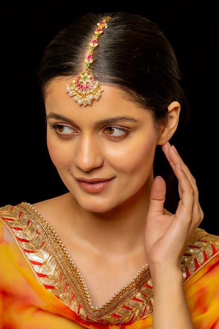 Shlok Jewels Half Crescent Carved Maangtikka 