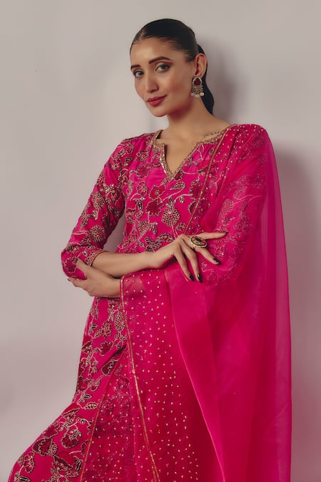 Buy Krishna Padia Pink Organza, Crepe Embroidery, Sequins Gul Print And Embellished Kurta Pant Set Online at Aza Fashions Buy_Krishna Padia_Pink Organza, Crepe Embroidery, Sequins Gul Print And Embellished Kurta Pant Set _Online_at_Aza_Fashions