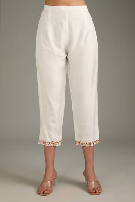 Label Deepshika Agarwal_White Couture Silk Hand Embroidered Floral Round Placed Patch Kaftan And Pant Set _Online_at_Aza_Fashions