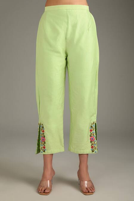 Shop_Label Deepshika Agarwal_Green Organza, Cotton Embroidery Split V-neck Placed Floral Kurta Set _Online_at_Aza_Fashions