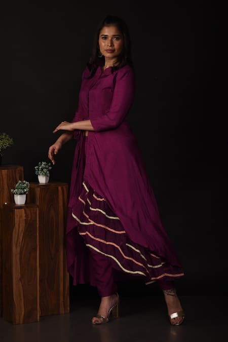 Label Deepshika Agarwal_Purple Silk, Organza Embroidery Bandeau Neck High Low Front Slit Kurta With Pant _at_Aza_Fashions