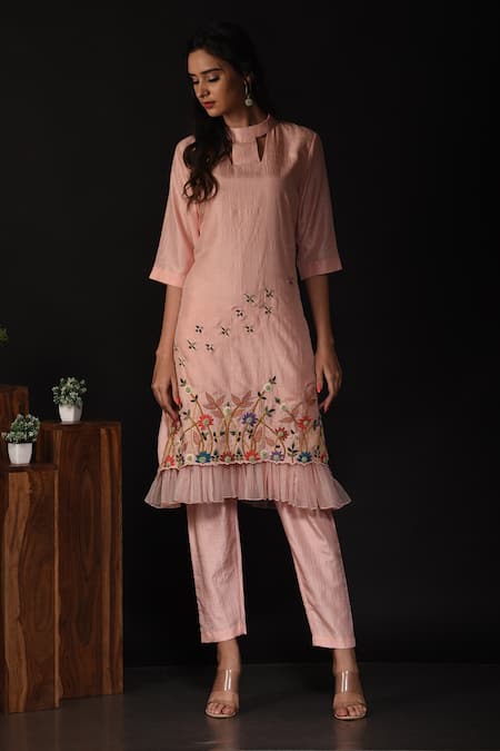 Shop_Label Deepshika Agarwal_Peach Silk, Organza Embroidery Round Neck Birds Kurta With Pant _at_Aza_Fashions