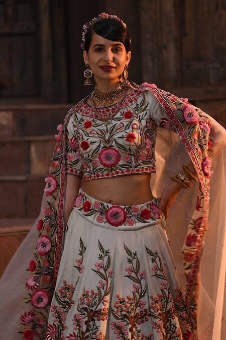 Buy Label Deepshika Agarwal Green Organza, Cotton, Silk, Taffeta Embroidery Boat Neck Lehenga Set Online at Aza Fashions Buy_Label Deepshika Agarwal_Green Organza, Cotton, Silk, Taffeta Embroidery Boat Neck Lehenga Set _Online_at_Aza_Fashions