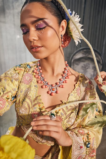 Buy_Label Deepshika Agarwal_Yellow Silk Embroidery V-neck Paisley And Floral Saree With Blouse _Online_at_Aza_Fashions