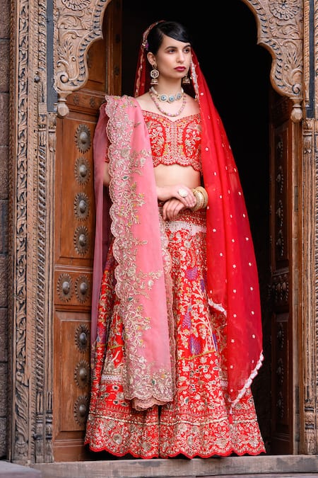 Label Deepshika Agarwal Floral & Bird Motif Embroidered Bridal Lehenga Set 