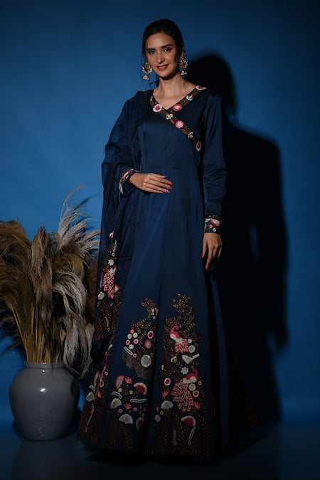 Label Deepshika Agarwal Peacock Embroidered Anarkali With Dupatta 