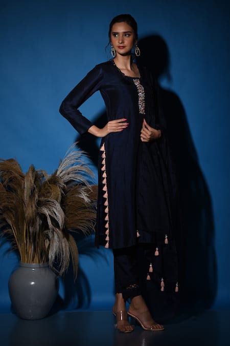 Buy_Label Deepshika Agarwal_Blue Silk, Organza Sequins, Fringe, Embroidery, Tassels Collared Kurta Pant Set 