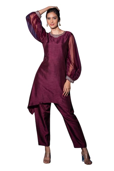 Label Deepshika Agarwal_Wine Silk, Organza Embroidery, Sequins Round Ballloon Sleeve Kurta With Pant _at_Aza_Fashions