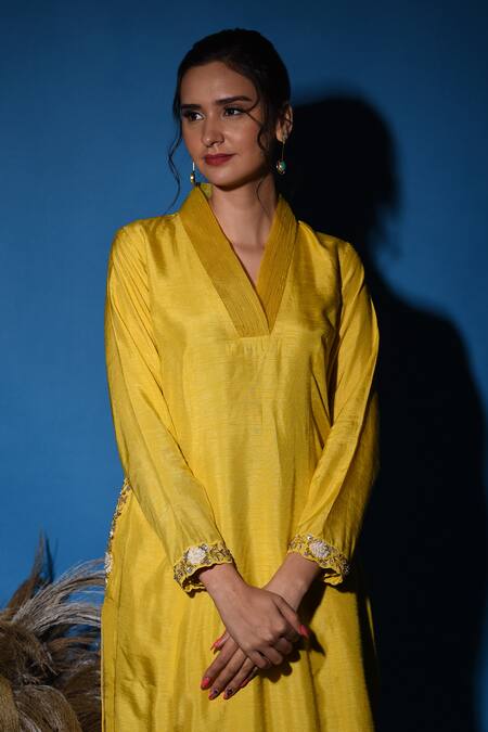 Label Deepshika Agarwal_Yellow Silk, Satin, Organza Sequins, Embroidery V-neck Kurta Pant Set _at_Aza_Fashions