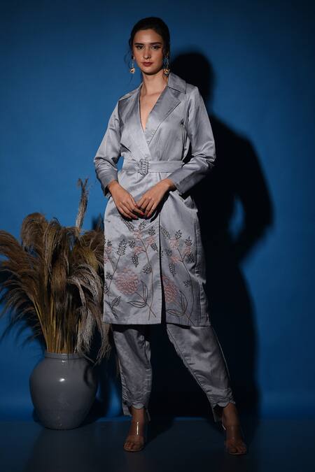 Buy_Label Deepshika Agarwal_Grey Silk Embroidery Collared Trench Coat Kurta And Pant Set _Online_at_Aza_Fashions