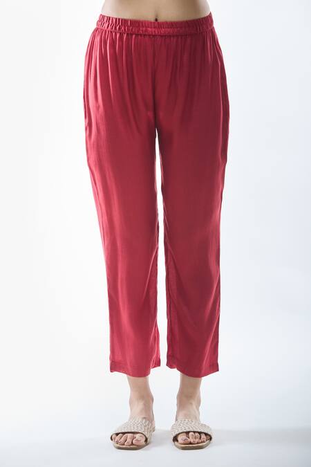 Samyukta Singhania_Maroon Muslin Lace, Embroidery V-neck Mughal Print Kurta Set_Online_at_Aza_Fashions