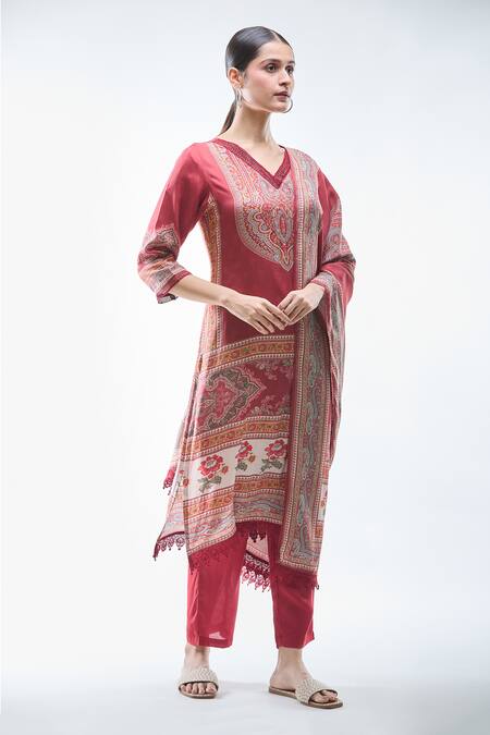Buy_Samyukta Singhania_Maroon Muslin Lace, Embroidery V-neck Mughal Print Kurta Set_Online_at_Aza_Fashions