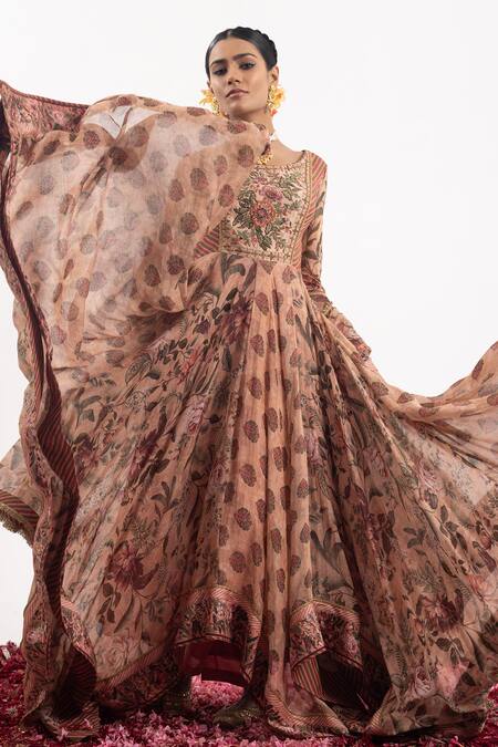 Shop Samant Chauhan Peach Cotton, Silk Cut Work, Embroidery Floral Bodice Anarkali With Dupatta Online at Aza Fashions Shop_Samant Chauhan_Peach Cotton, Silk Cut Work, Embroidery Floral Bodice Anarkali With Dupatta _Online_at_Aza_Fashions