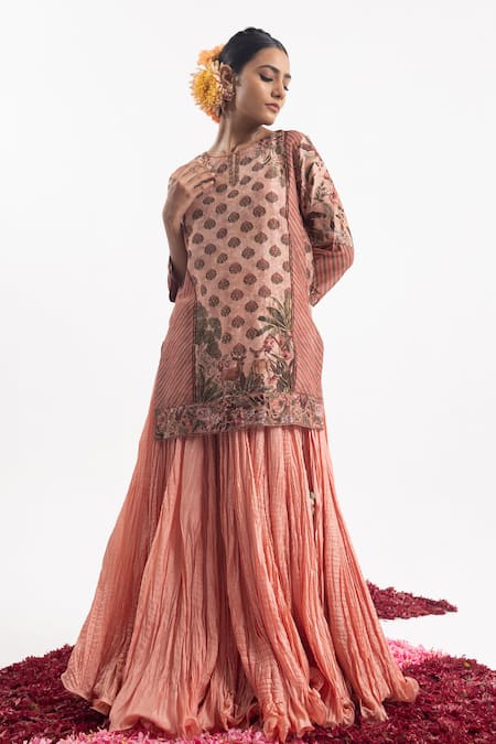 Samant Chauhan Peach Cotton Silk Print Floral Straight Neck Kurta With Skirt