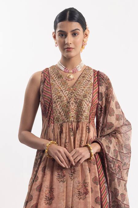 Samant Chauhan_Peach Cotton, Silk Embroidery, Cut Work V-neck Bodice Anarkali Churidar Set _Online_at_Aza_Fashions