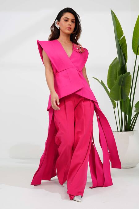 Buy_Vidhi Wadhwani_Pink Crepe Applique V-neck Luna Coral Structured Tunic And Pant Set 