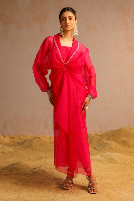 Aditi Gupta Pink Crepe Embroidered Thread Cape Shawl Lapel With Dress