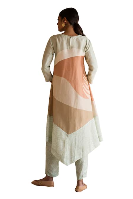 Shop_Clos_Green Silk Round Neck Printed Asymmetric Tunic Kurta With Pant _Online_at_Aza_Fashions