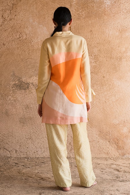 Shop_Clos_Yellow Silk Collared Abstract Print Shirt Tunic With Pant _at_Aza_Fashions