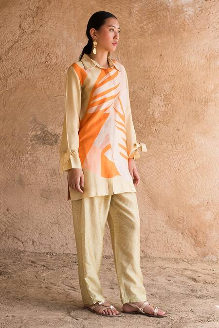 Shop_Clos_Yellow Silk Collared Abstract Print Shirt Tunic With Pant _Online_at_Aza_Fashions