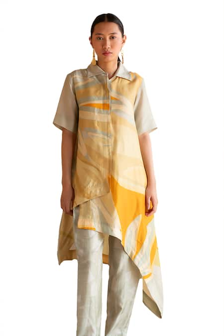 Buy Clos Green Silk Collared Asymmetric Shirt Tunic With Pant Online at Aza Fashions Buy_Clos_Green Silk Collared Asymmetric Shirt Tunic With Pant _Online_at_Aza_Fashions