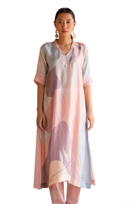 Buy_Clos_Multi Color Silk Collared Printed Straight Kurta With Pant _Online_at_Aza_Fashions