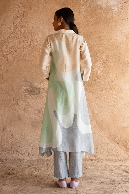 Shop_Clos_Blue Silk Collared Printed Asymmetric Kurta With Pant _at_Aza_Fashions