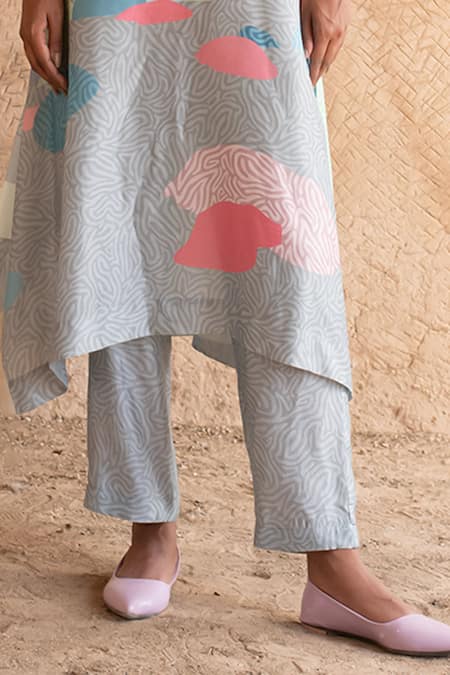 Clos_Blue Silk Collared Printed Asymmetric Kurta With Pant _Online_at_Aza_Fashions