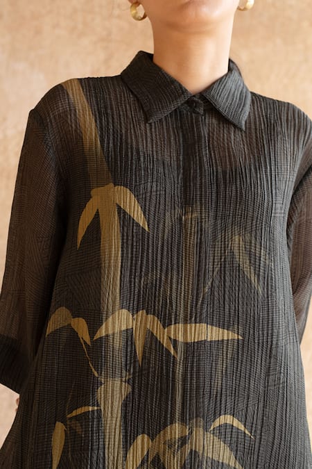 Clos_Grey Collared Abstract Print Tunic With Pant _at_Aza_Fashions